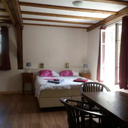 Bed & Breakfast Le Pont Du Roy