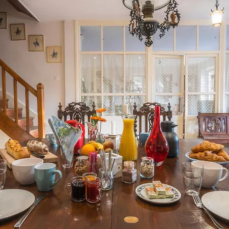 Le Pont Du Roy Bed & Breakfast *